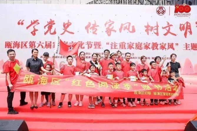 以前特别喜欢我的人偶遇喊我名字是释怀了吗?——智能问答网页,轻松解答你的疑问